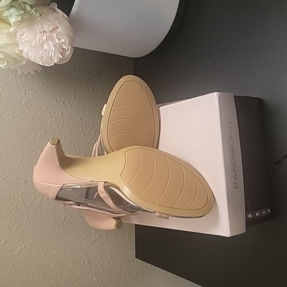 Bandolino Light Dusty Rose Pink and Rosegold Medium Heel Height Sandals - Picture 4 of 9